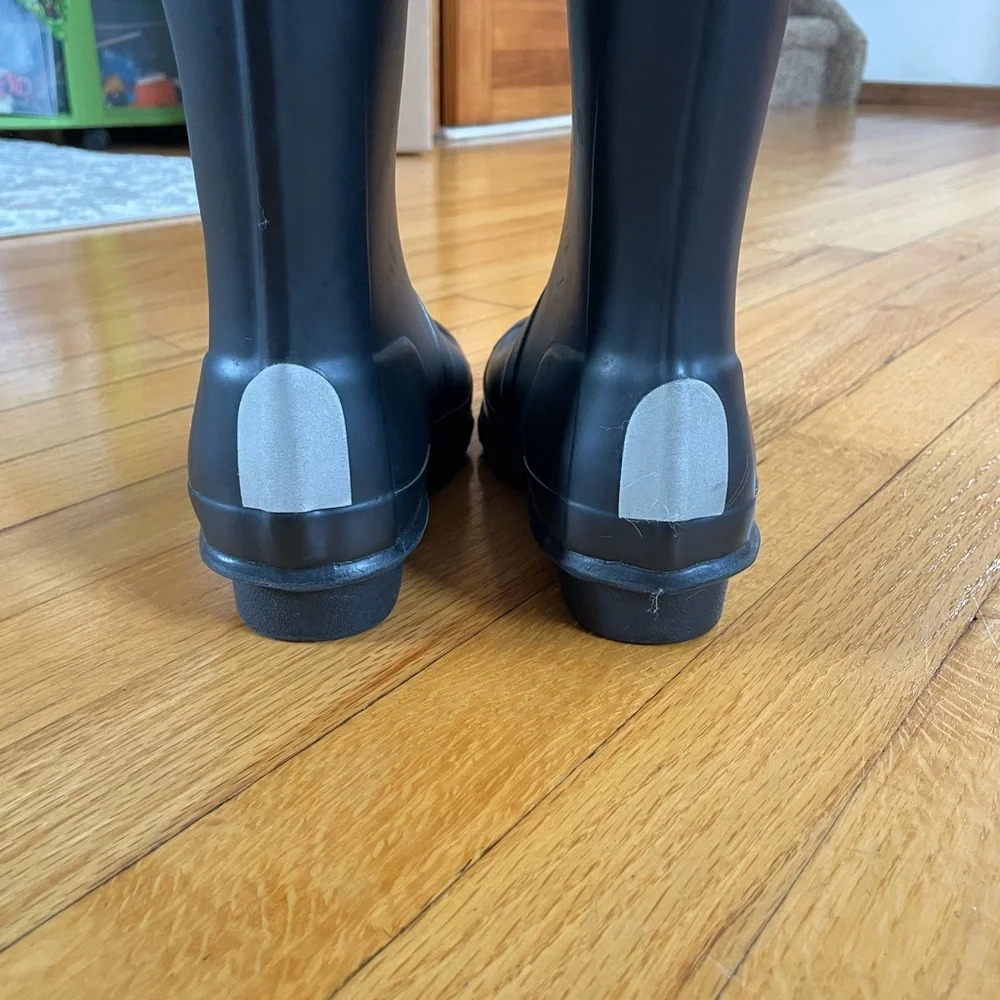 Hunter Original Kids Wellington Boots black Size 4 girls and 3 boys - Picture 4 of 9